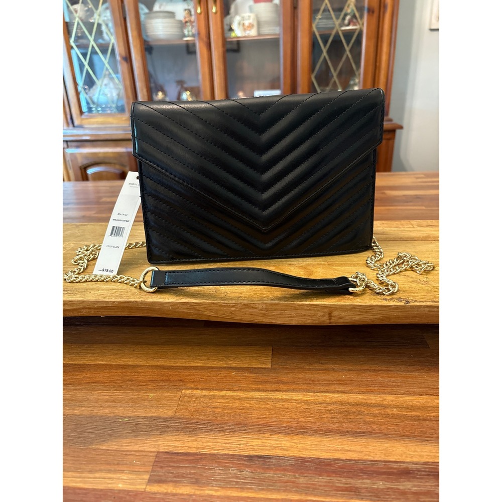 BCBG Shoulder Bag Womens OS Black NWT Quilted Chevron Gold Chain V-Stitch
